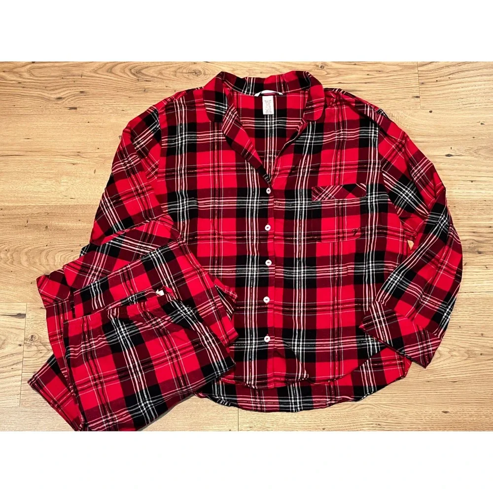 Victoria's Secret Pajamas Women XL Short Red Plaid 2 Piece Set Metallic Sparkle